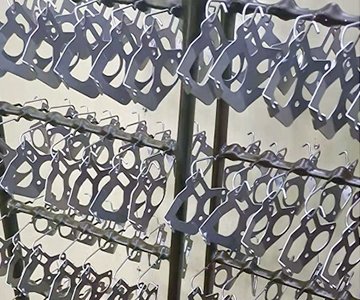 鋅鎳合金電鍍?nèi)齻€方面的待性是什么